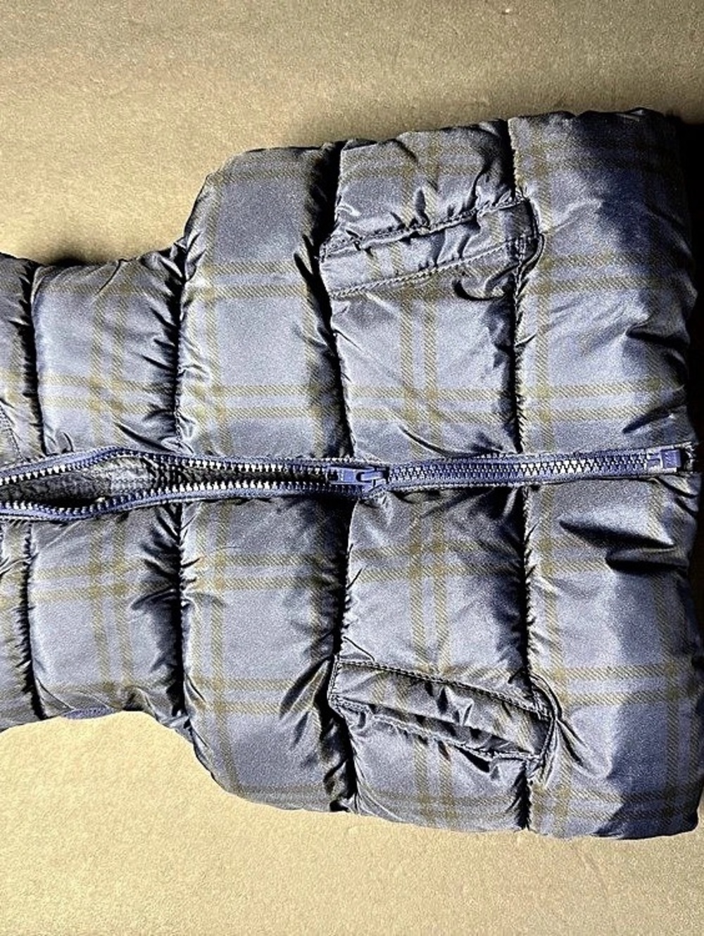 Old Navy Kids Plaid Puffer Jacket Size 3T Like New